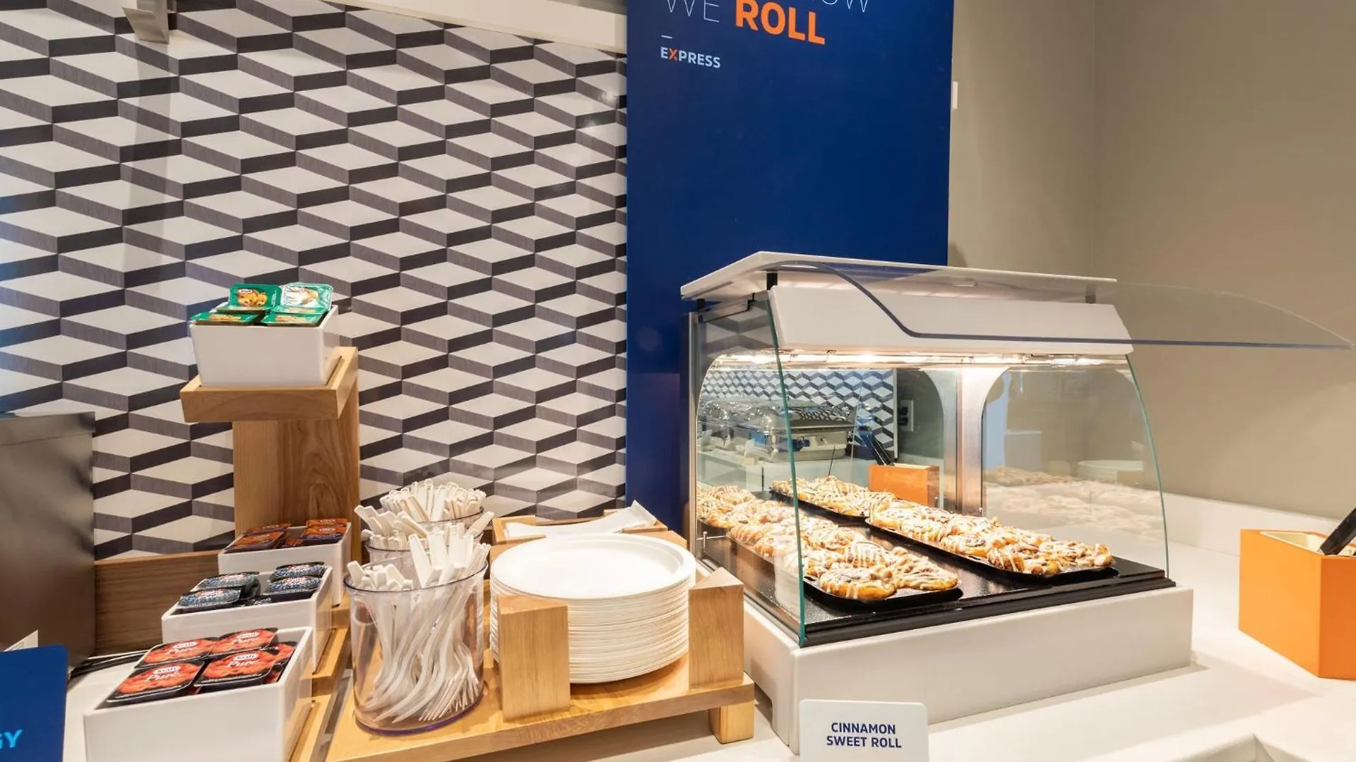 Holiday Inn Express & Suites Memphis East By Ihg USA